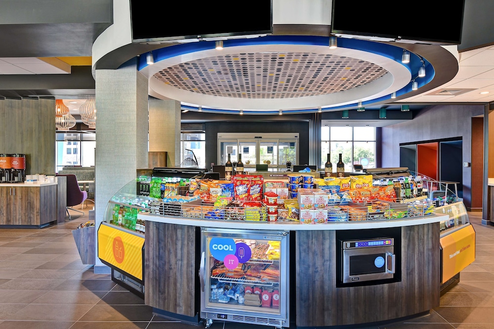 Tru by Hilton Rocky Mount - photo 8