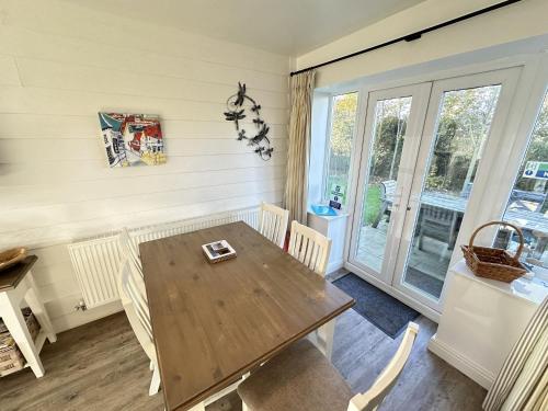 Wren Cottage Part of the The Bay Filey Holiday Village with pool gym and direct beach access pub restaurant tennis and meadows walks