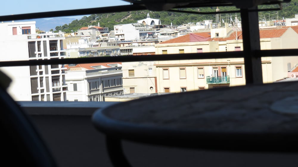 Luna Rossa — Cagliari — photo 4