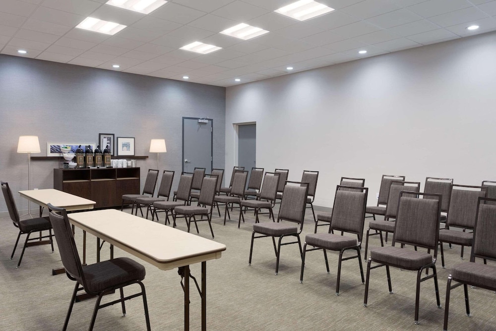 Country Inn & Suites by Radisson Katy TX - photo 18