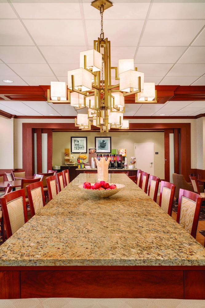 Hampton Inn Detroit Southgate - photo 40