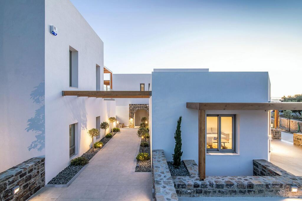 Blue Senses Villas — 4-Star Luxury Hotel in Agios Nikolaos, Greece