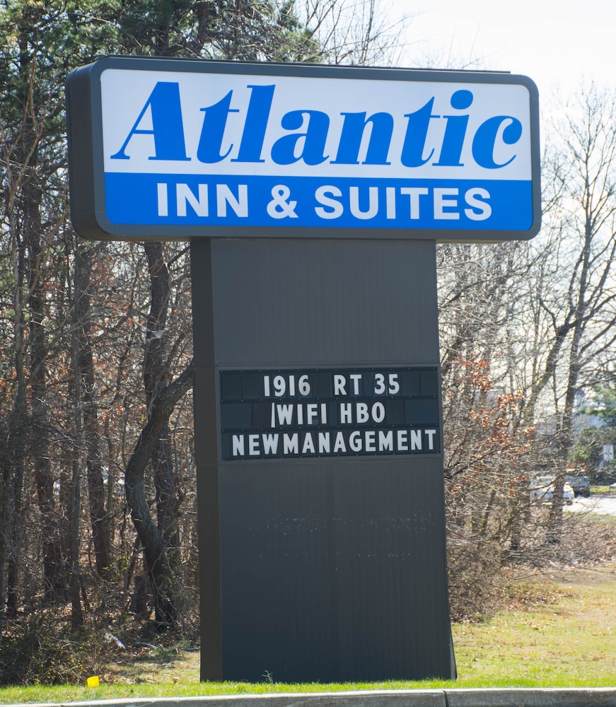 Atlantic Inn & Suites - photo 47