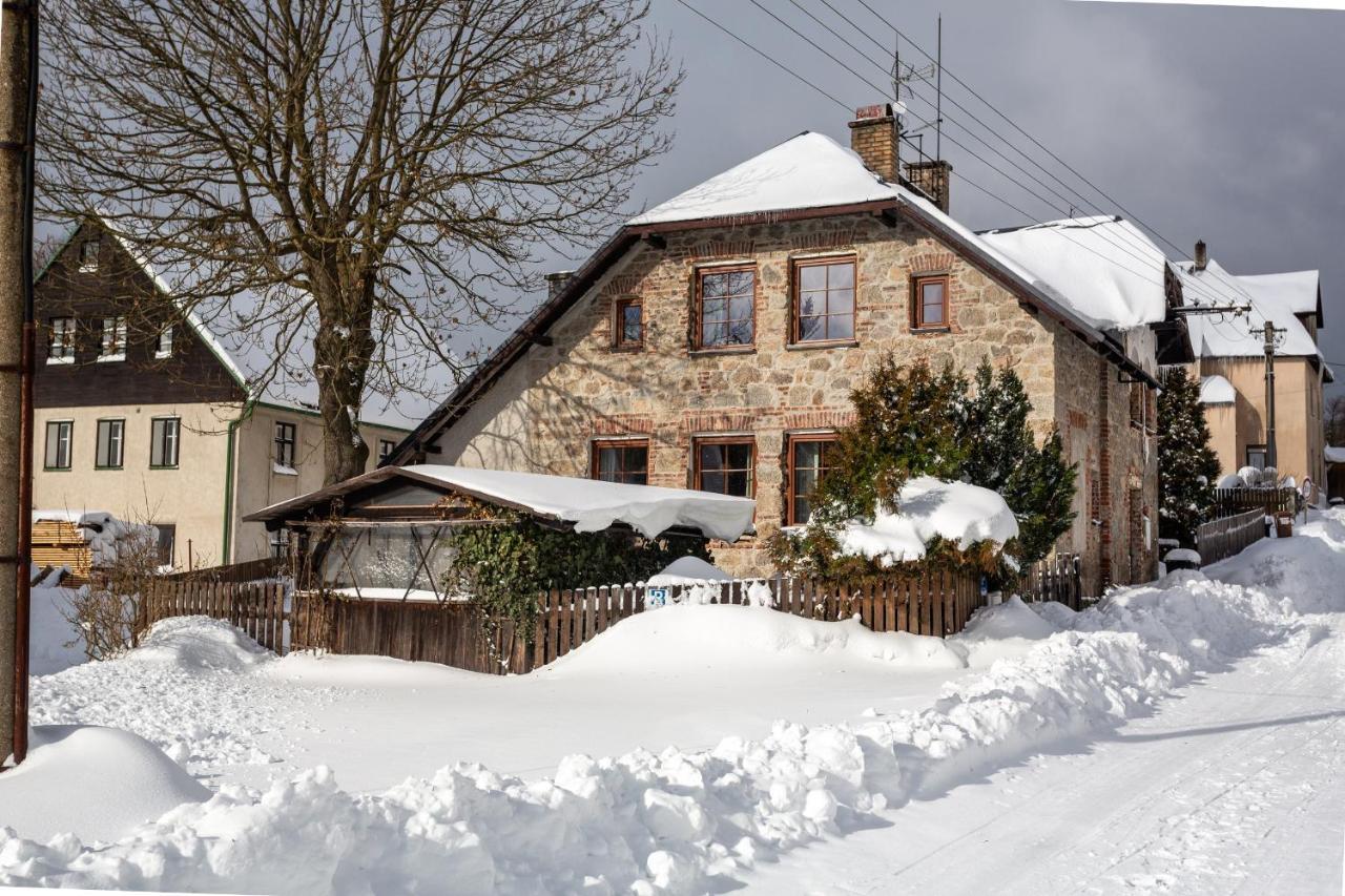 Chata Plesivka - carbon neutral hotel in Abertamy