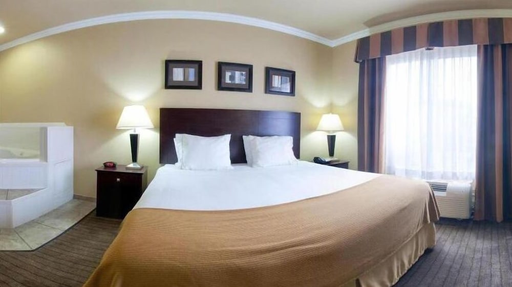 Holiday Inn Express Hotel & Suites Natchitoches by IHG - photo 6