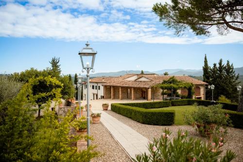 Suite La Sorgente at Villa Santa Lucia Nuova — 4-Star Luxury Hotel in San Casciano In Val Di Pesa, Italy