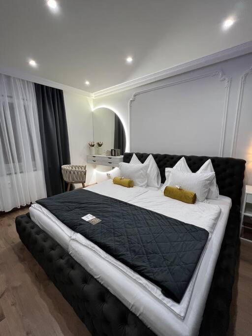 Traum Wohnung mit Kingsize Bett — 4-Star Luxury Hotel in Graz, Austria