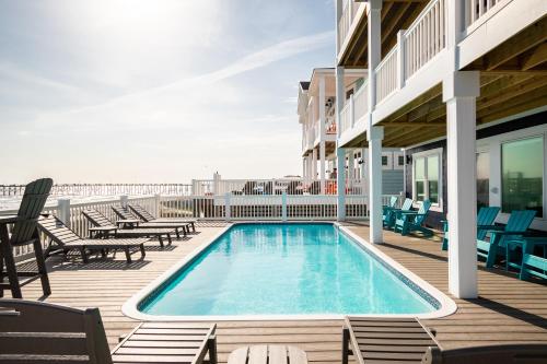 Carolina Dreamin' by Oak Island Accommodations - photo 16