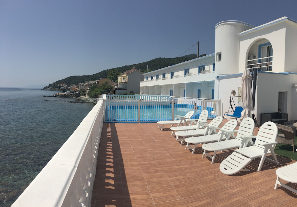 Ariana — hotel in Santa-Maria-Di-Lota