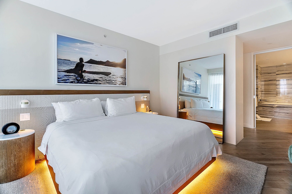 Private Residences at W SoBe by LRMB - photo 58