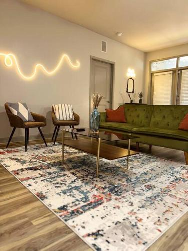 Exclusive Escape - last minute hotel in Houston