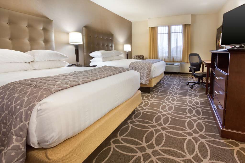 Drury Inn & Suites Louisville North - photo 9