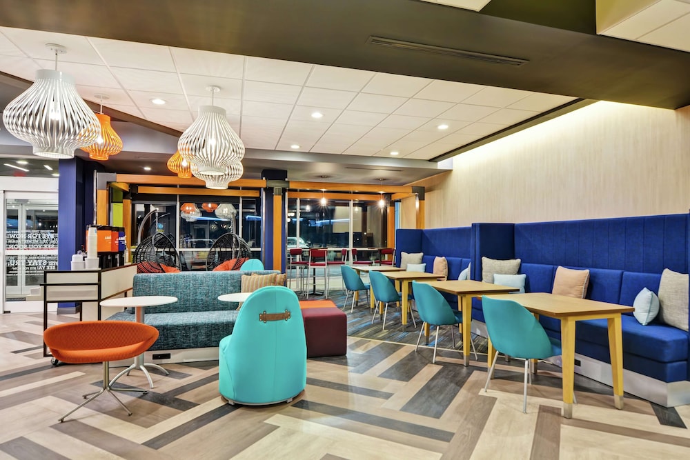 Tru by Hilton Richmond - photo 9