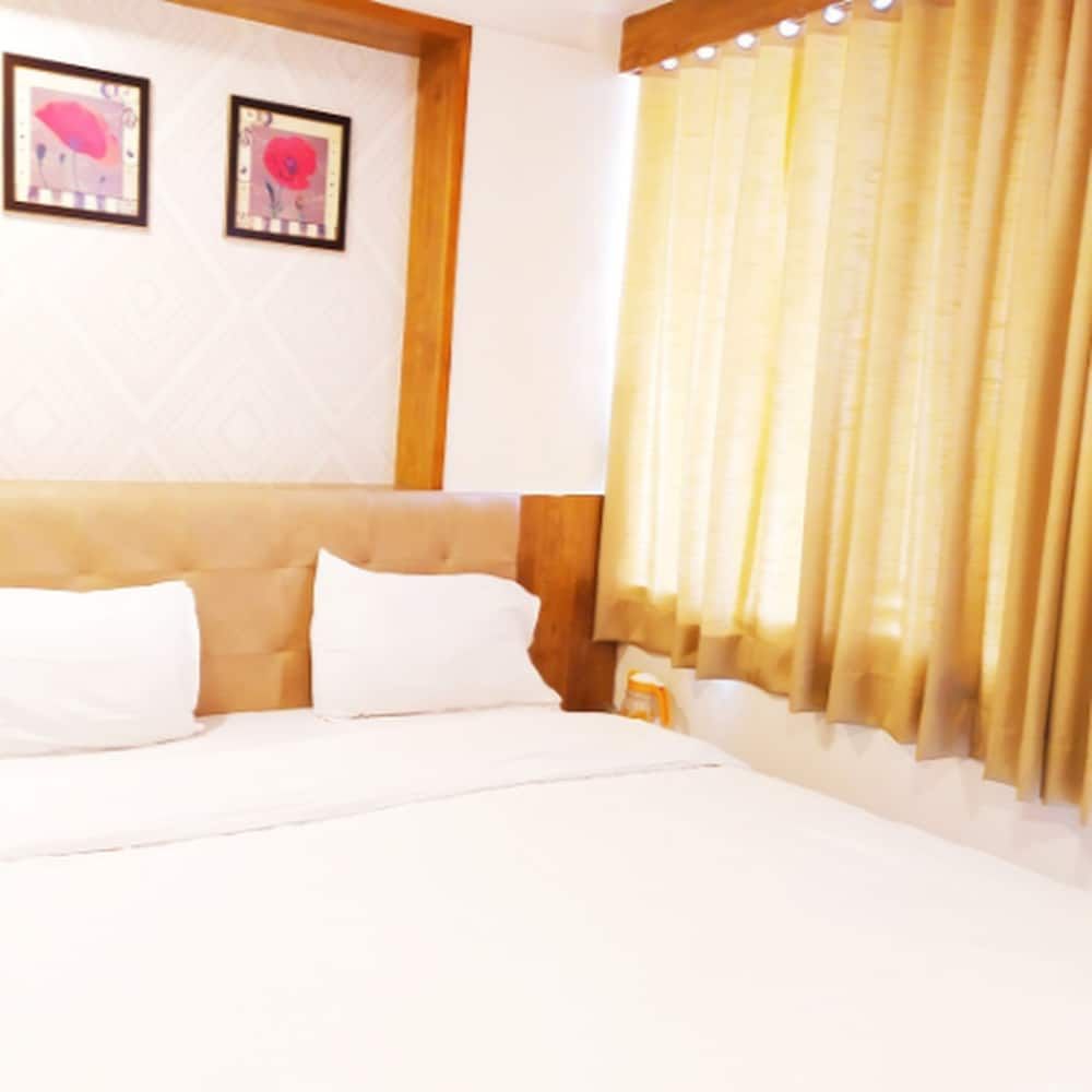 Hotel Suncity - carbon neutral hotel in Gandhinagar