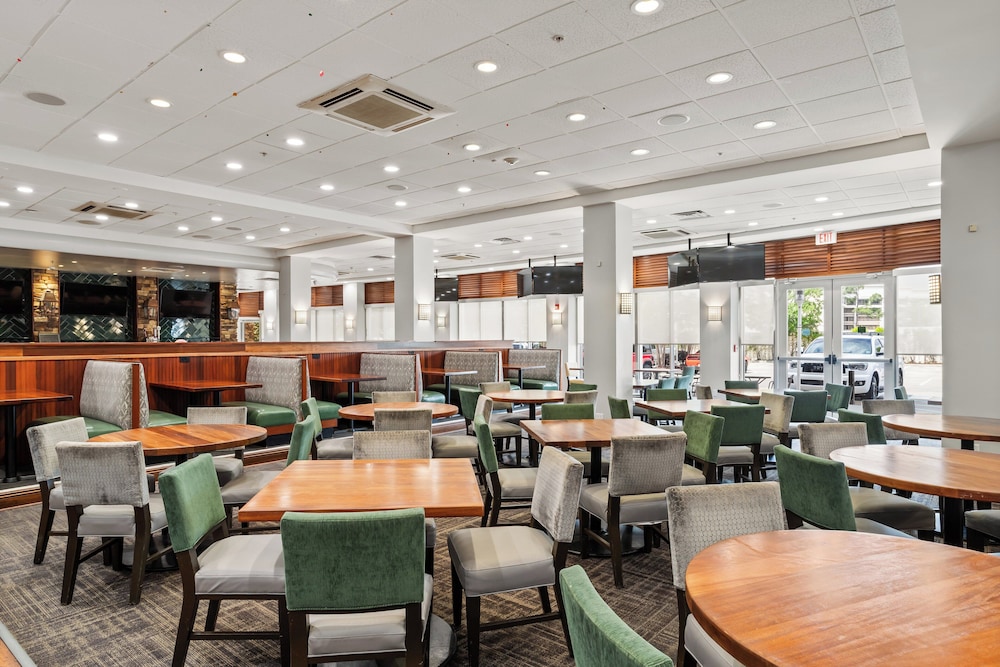 Holiday Inn Baton Rouge College Drive I 10 by IHG - photo 39