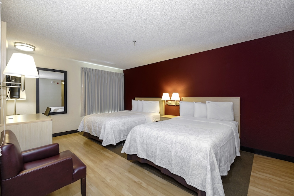 Red Roof Inn PLUS Gainesville - photo 17