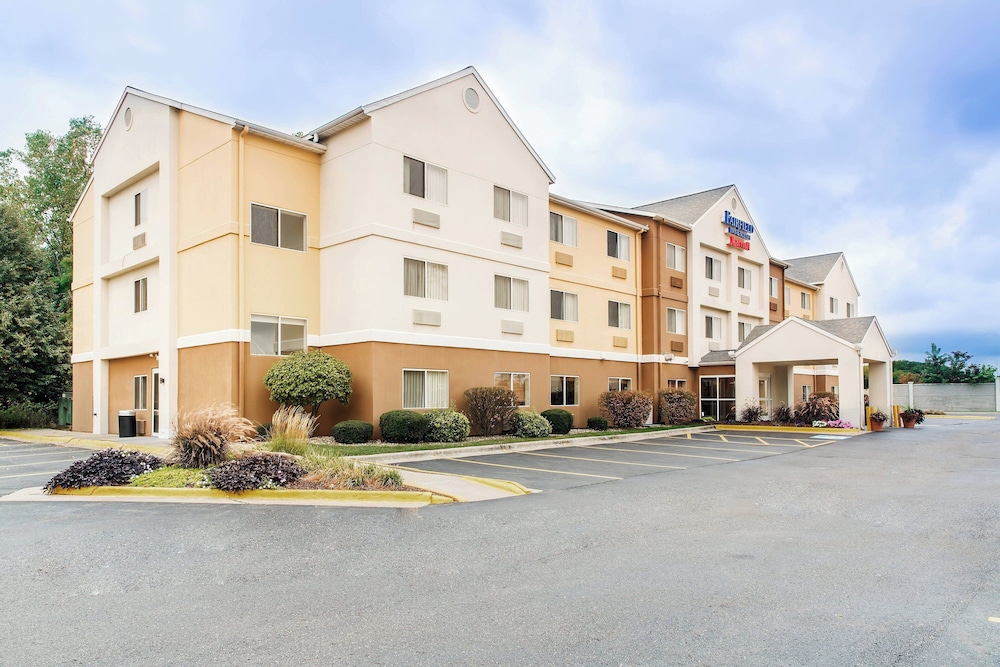 Fairfield Inn & Suites by Marriott Canton — hotel in Canton