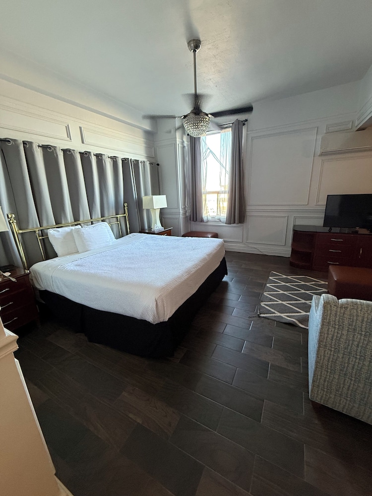 The Gadsden Hotel - photo 13