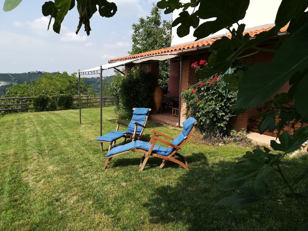 Splendido rustico nella Langa — hotel in Clavesana