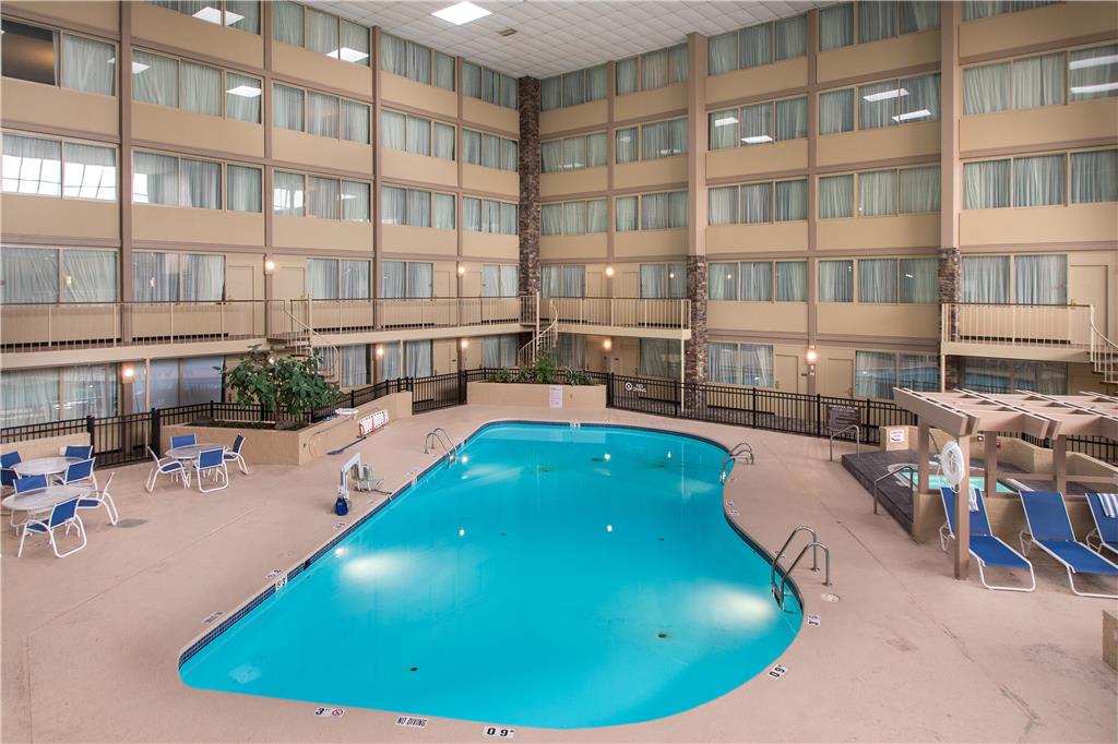 Wyndham Garden Westlake - photo 21
