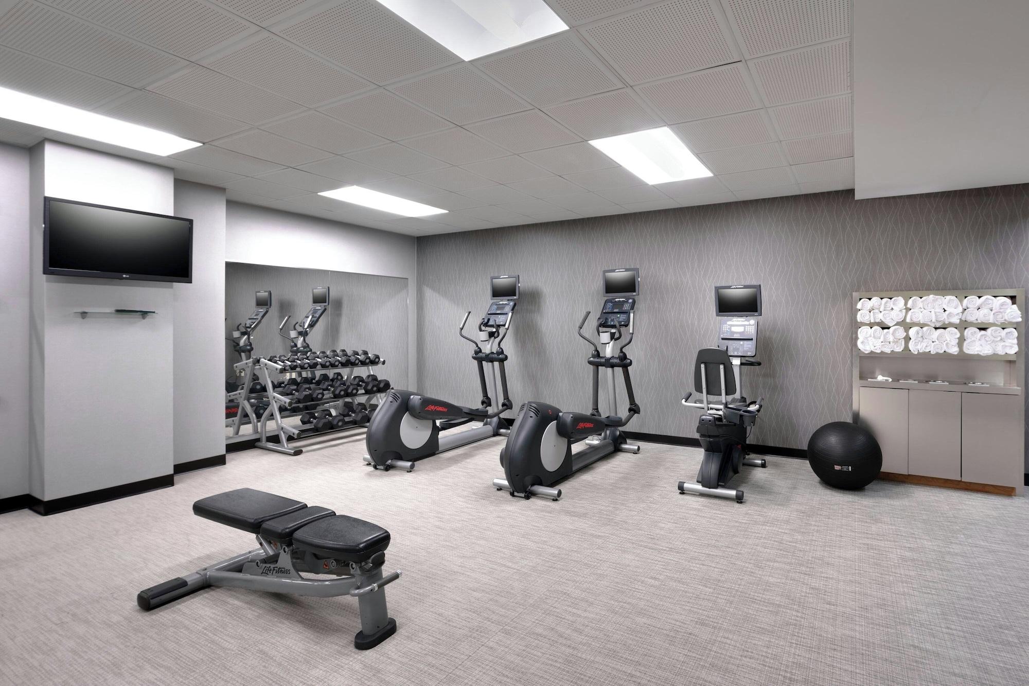 Courtyard by Marriott Lincoln Downtown - photo 4