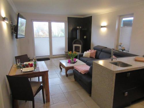 Ferienwohnung Strand EG — 4-Star Luxury Hotel in Fehmarn, Germany