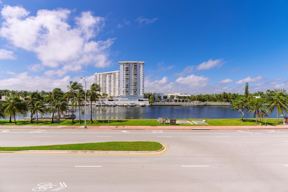 Notebook Miami Beach - photo 36