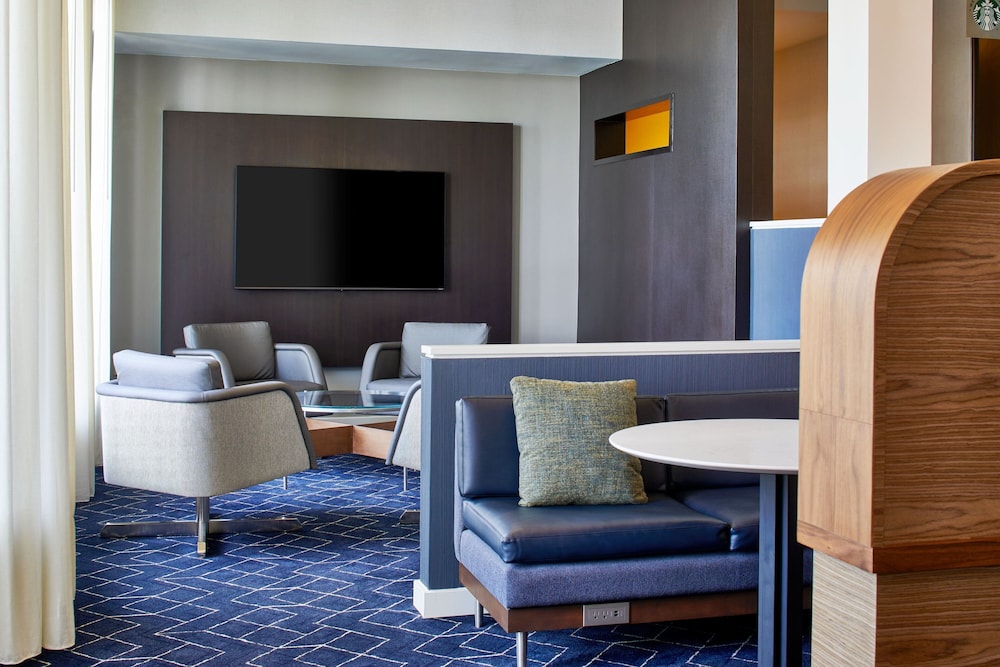 Courtyard by Marriott Memphis Airport - photo 5