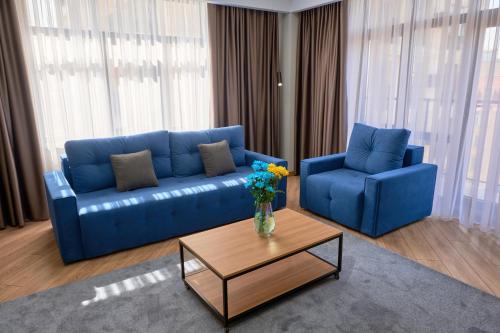 Solutel DUET apt 42 — 4-Star Luxury Hotel in Bishkek, Kyrgyzstan