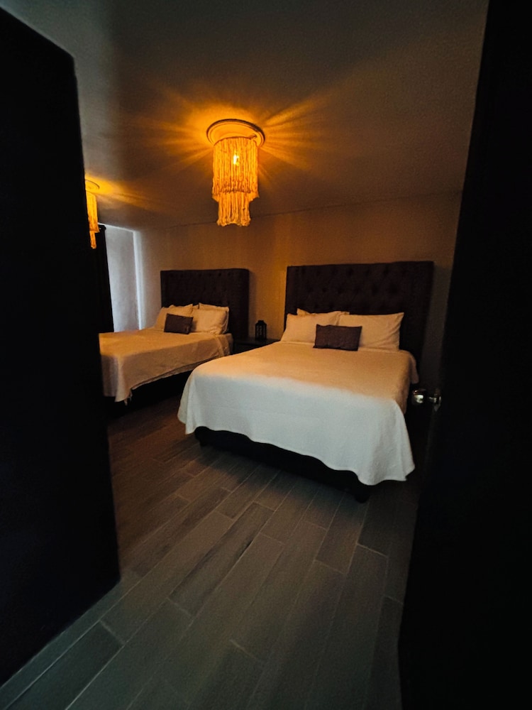 Casa victoria hotel in Ezequiel Montes, Mexico