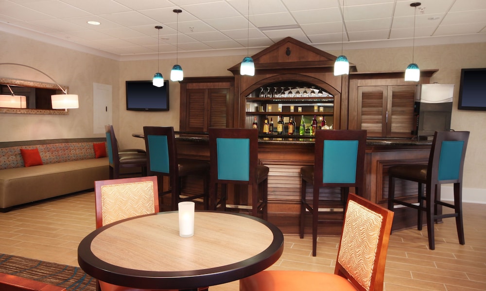 Hampton Inn Jacksonville Beach Oceanfront - photo 6