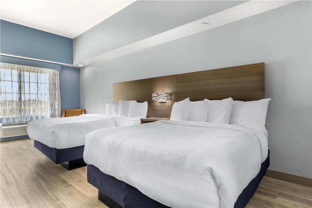 Best Western Plus Fort Worth Forest Hill Inn & Suites - photo 18