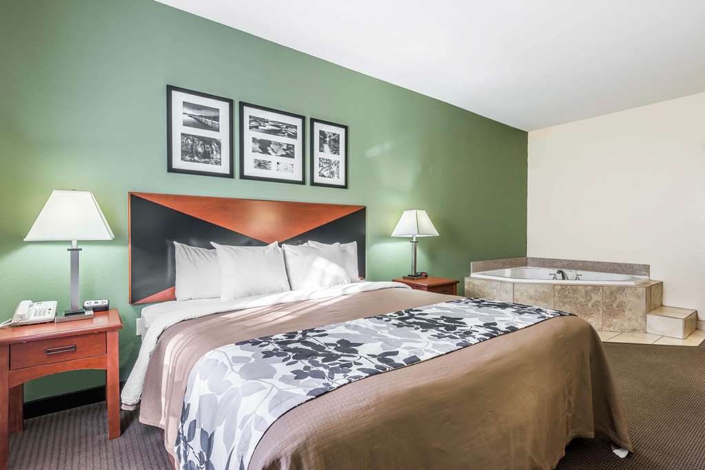 Sleep Inn & Suites University Shands - photo 16