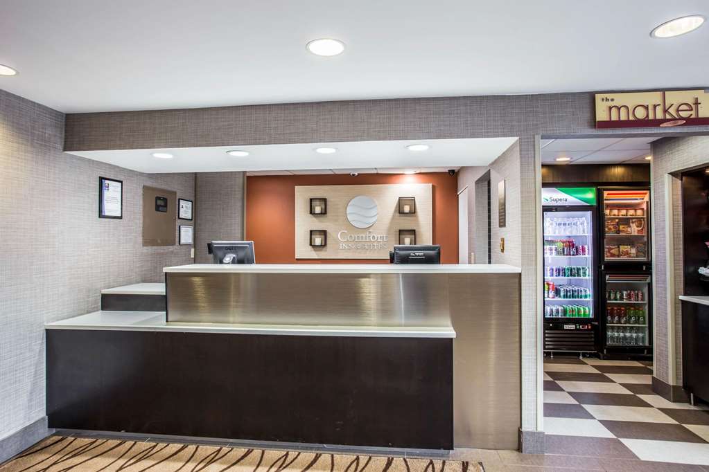 Comfort Inn & Suites Kannapolis Concord - photo 4