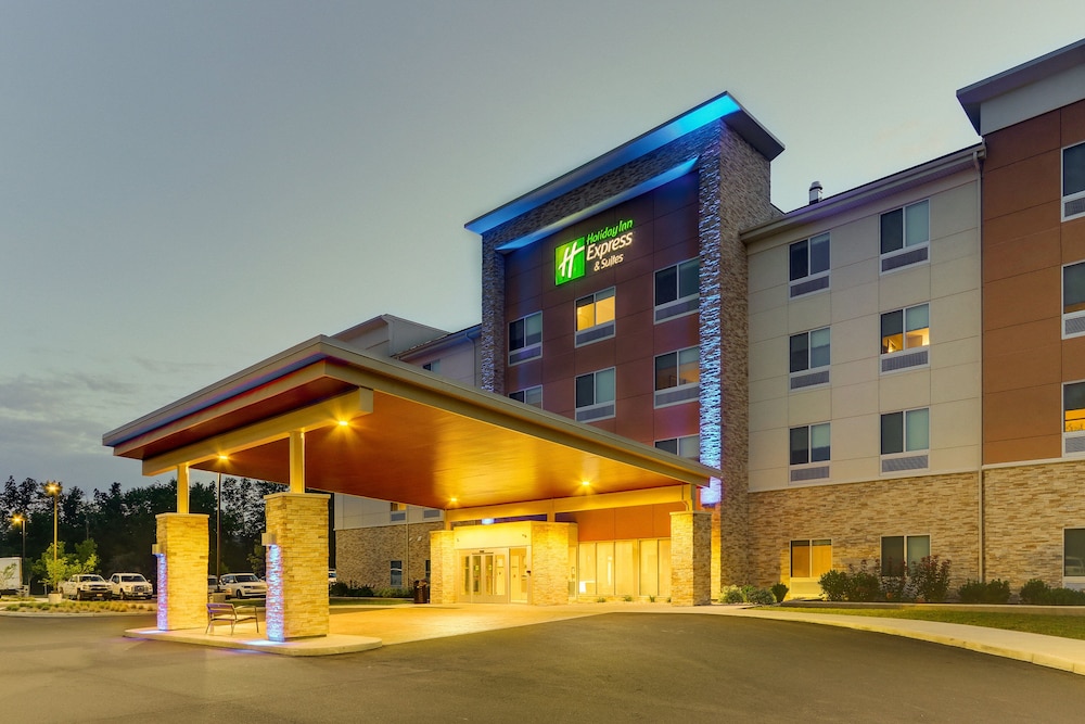 Holiday Inn Express & Suites Saugerties Hudson Valley by IHG - photo 63