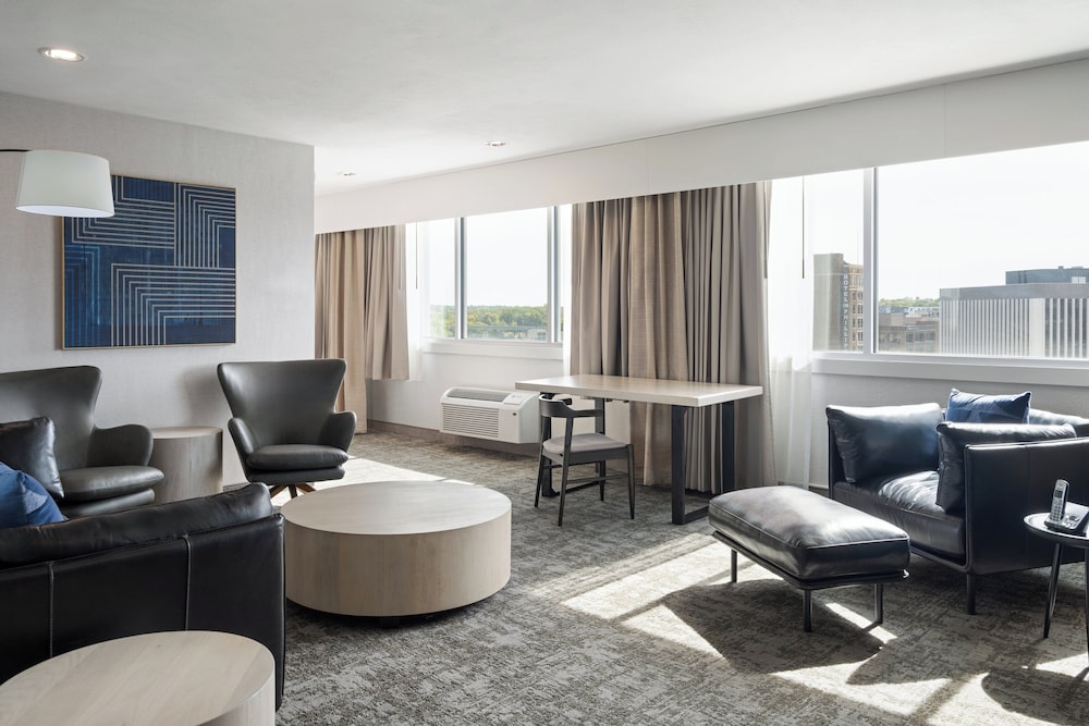 Holiday Inn Sioux Falls City Centre by IHG - photo 15