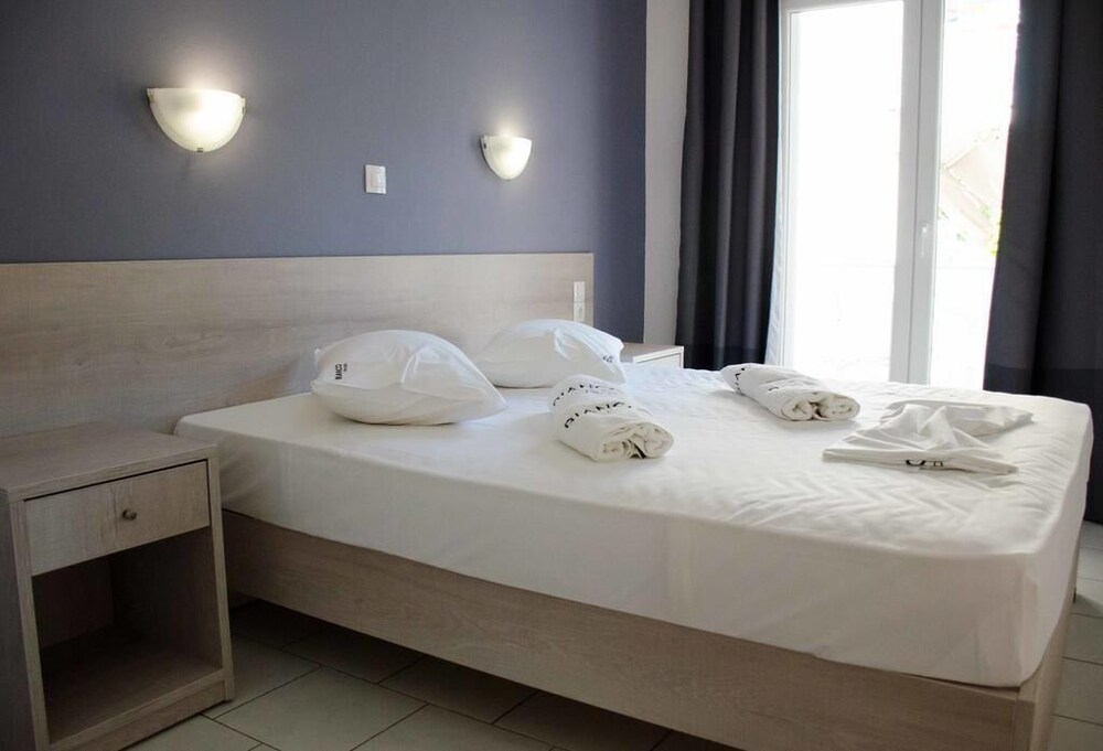 Bianco Piccolo - last minute hotel in Parga