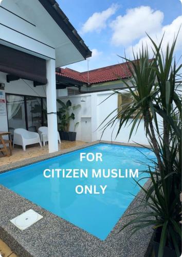 Angsamas Villa Seremban Kids Private Pool — 4-Star Luxury Hotel in Seremban, Malaysia