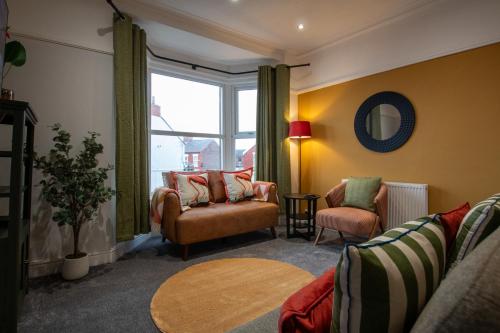 Britannia Apartments in Liscard Village Wallasey by Rework Accommodation — 4-Star Luxury Hotel in Wallasey, United Kingdom
