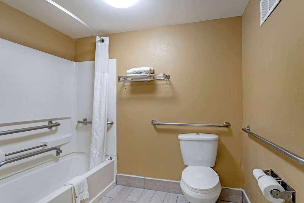 SureStay Hotel by Best Western Lenoir City - photo 29