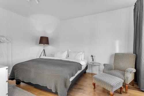 Spacious 3BR Location free park
