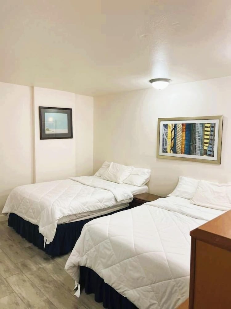 Sawmill Lodges Motel - photo 16