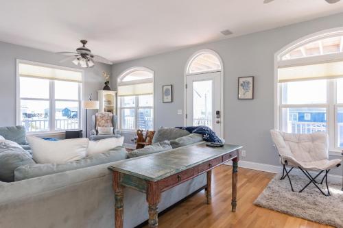 40 East Peach Bound by Oak Island Accommodations - photo 12