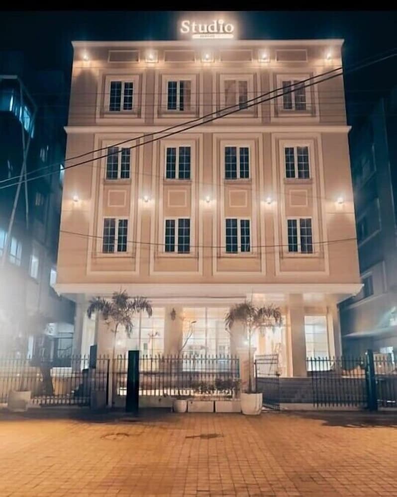 Studio By Jardin - carbon neutral hotel in Indore