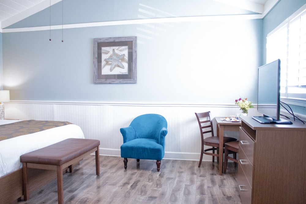Ocean Echo Inn and Beach Cottages - photo 20