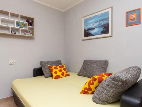 Apartment Lolo Two Bedroom Apartment with Loggia and Street View