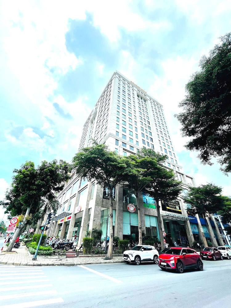 Officetel Golden King Tower Apartment District 7