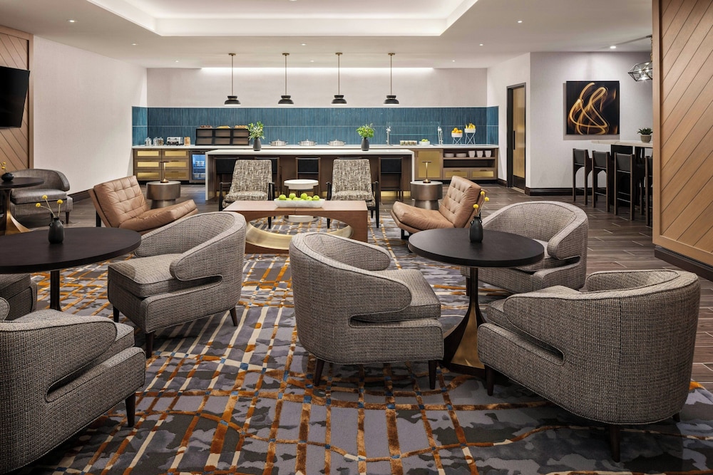 Bloomington Normal Marriott Hotel & Conference Center - photo 41