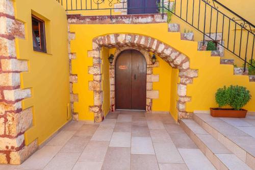 Sternesvillage Lower Ground Floor — hotel in Souda