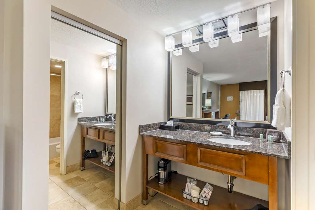 Best Western CottonTree Inn - photo 35